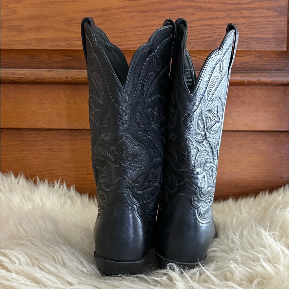 NWOB Ariat Heritage R Toe Black Leather Embroidered Western Boots - Picture 4 of 6